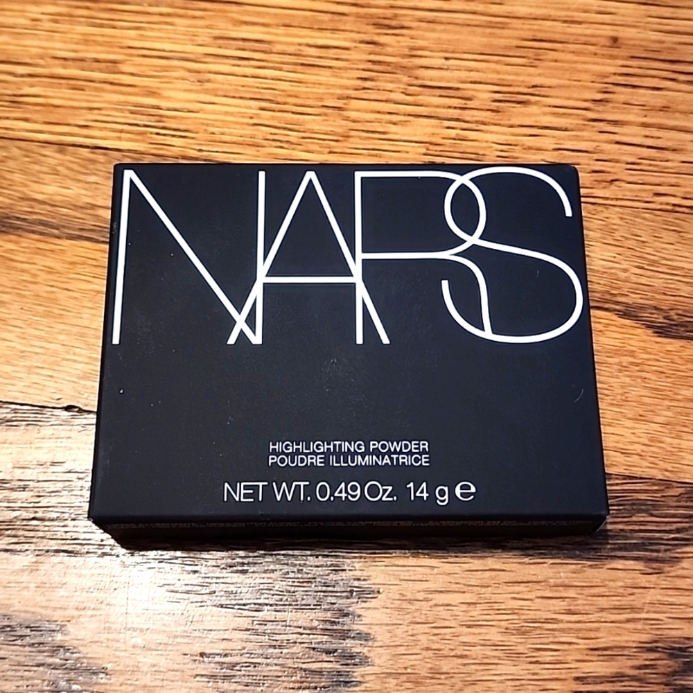 New Nars Highlighting Powder